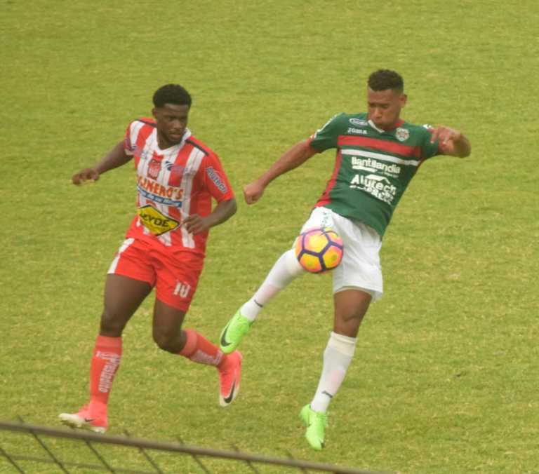 Marathón vence al Vida y alcanza el primer lugar del Apertura