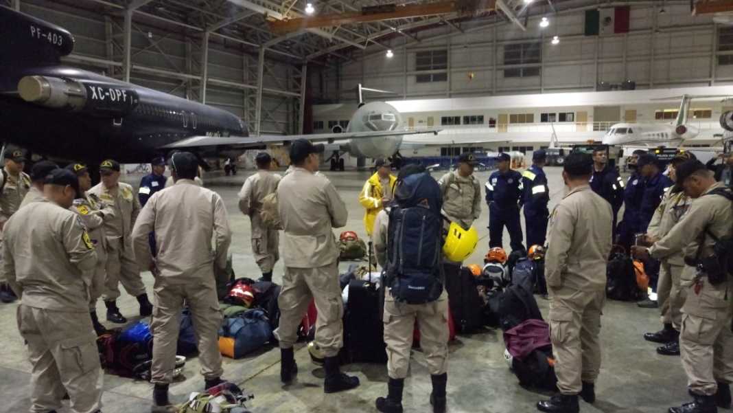 La delegación del Cuerpo de Bomberos ha llegado a tierras mexicanas para aportar su granito de arena en las operaciones de rescate que se realizan en la nación norteamericana tras el reciente terremoto.