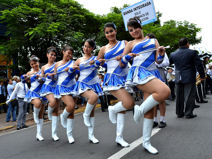 colegios que desfilarán Tegucigalpa