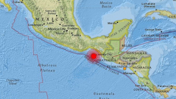 Según las autoridades existe alerta de Tsunami para Mexico y Centro America.