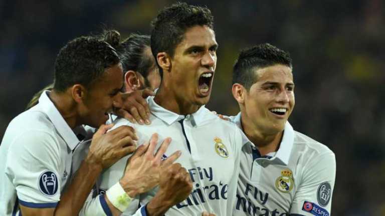 Varane renueva con el Real Madrid hasta 2022