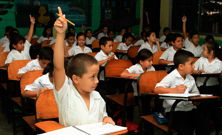año lectivo en Honduras