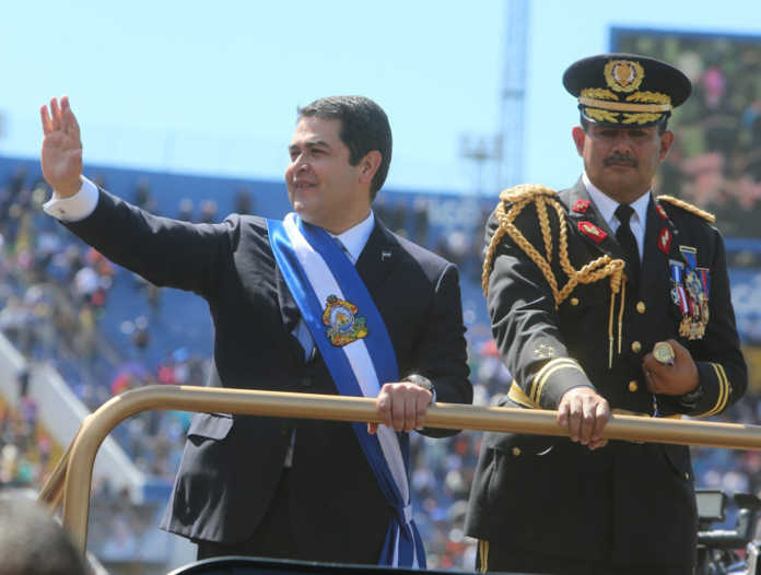 Toma de posesión de Hernández