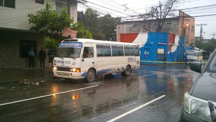 motorista en el Barrio Lempira