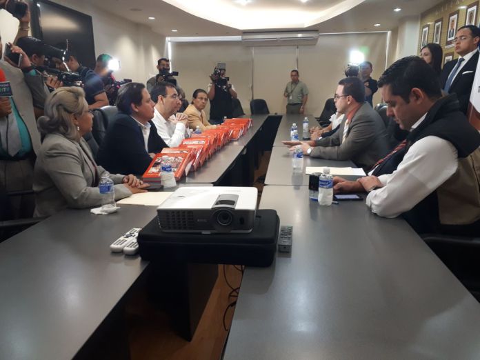 Partido Liberal presenta informe