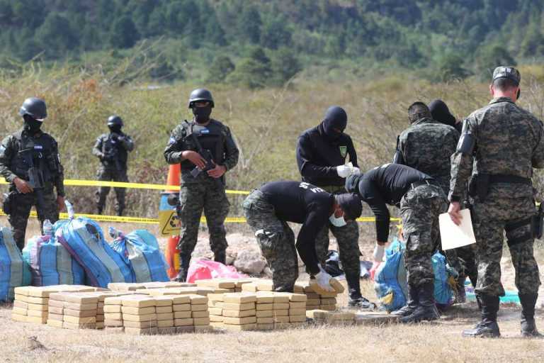 Emilio Ruíz y Christian Betancourt: Una guerra fallida contra las drogas en Honduras