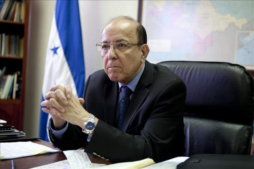 Roberto Herrera Cáceres
