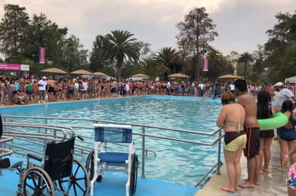 Retiran a veraneantes de un balneario