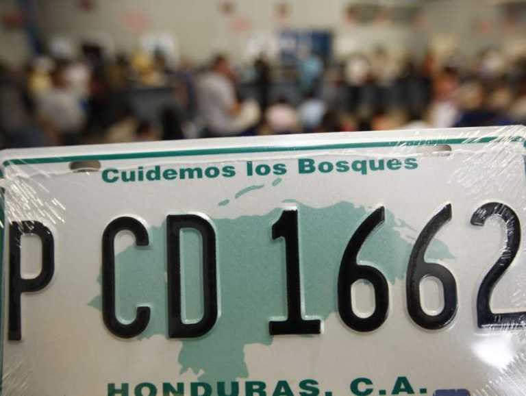 Explican cómo será nuevo proceso de registro vehicular en aduanas