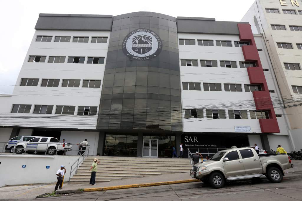 SAR