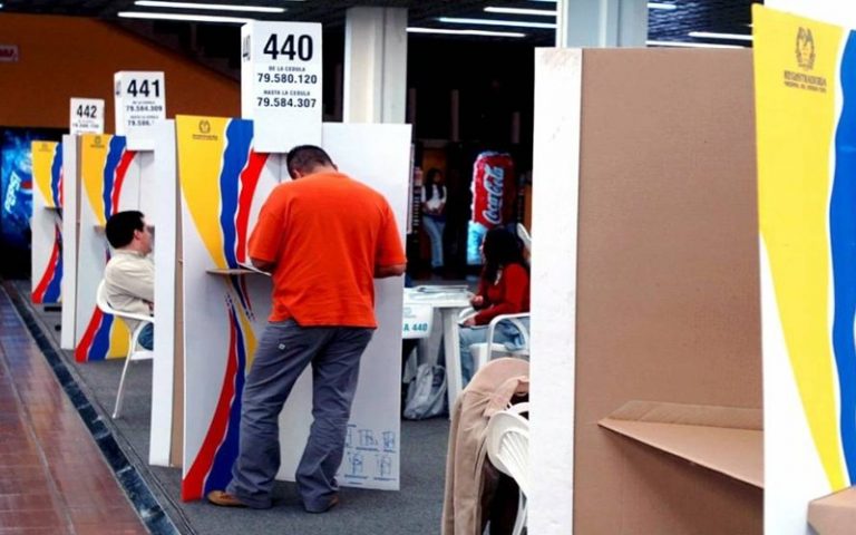 Duque o Petro uno de los dos será el presidente de Colombia