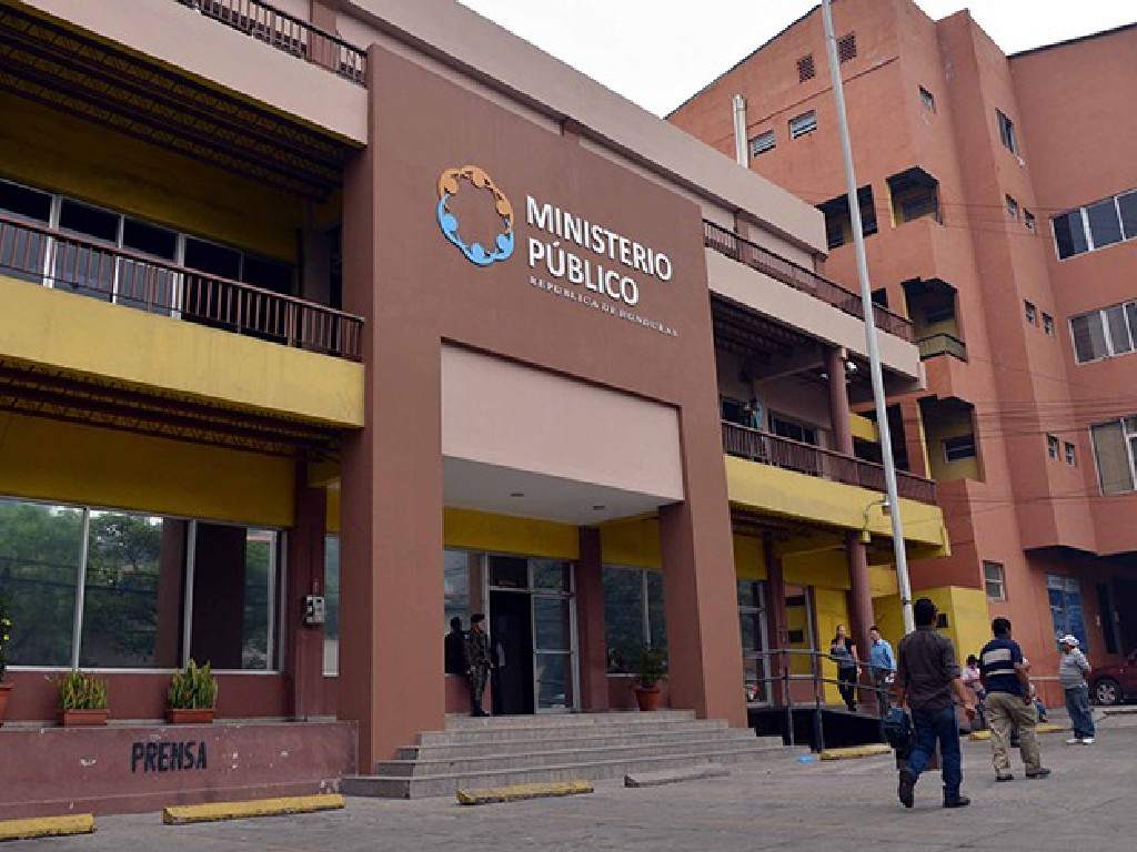 elección del fiscal