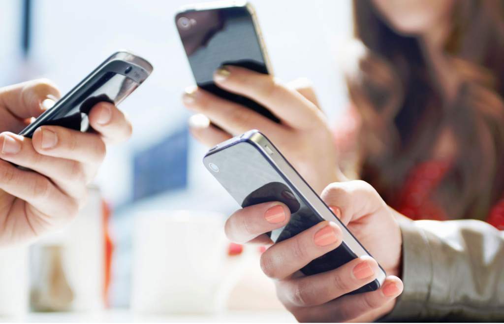 uso desmedido del celular