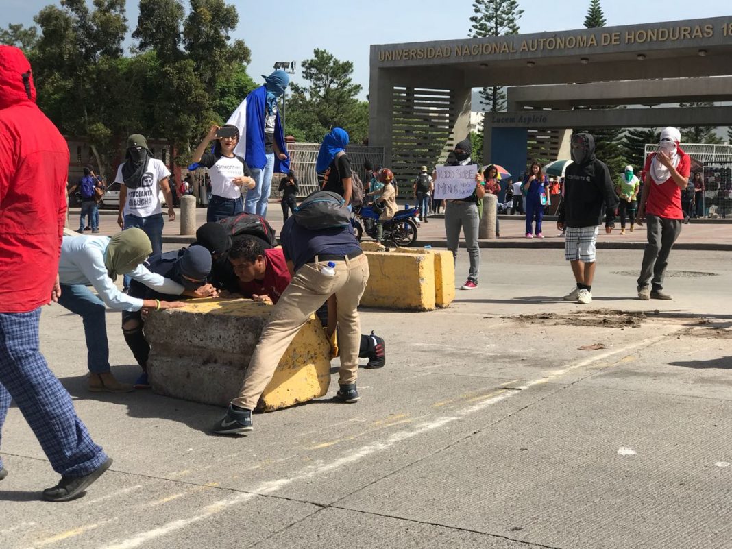 batalla campal en bulevar Suyapa