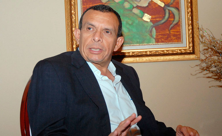 Expresidente Porfirio Lobo