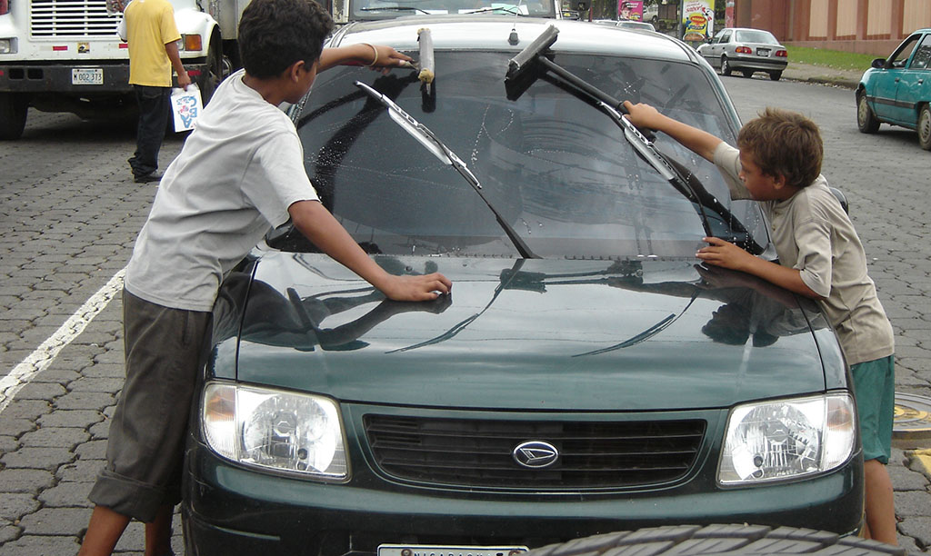 niños trabajando en Honduras