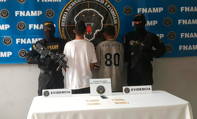 extorsionadores en La Planeta