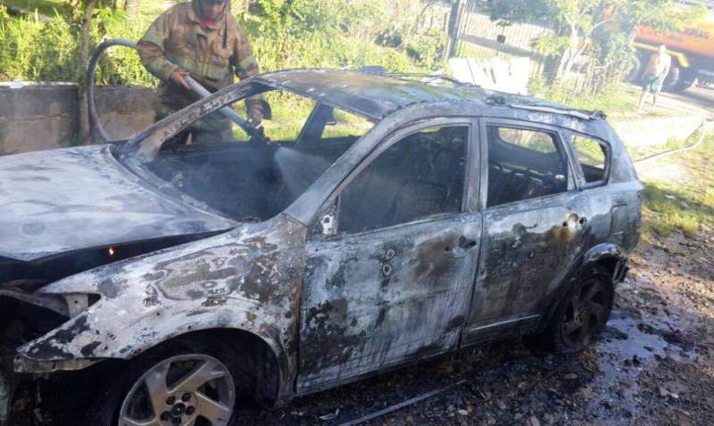 Taxi se incendia en SPS
