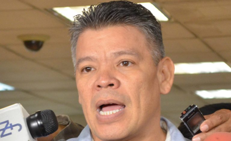 Omar Menjívar