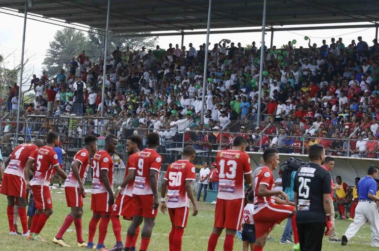 ¡Todo se definirá en Tocoa! San Juan y la Real Sociedad empatan en el partido de ida