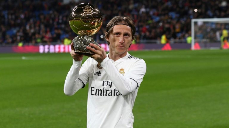 Para este jugador portugués, Modric no es competencia ante Messi o CR7