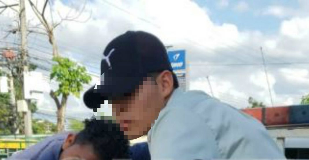 saqueaban distribuidora en la primera calle