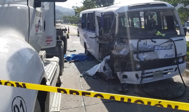 Ayudante muerto en Cortés