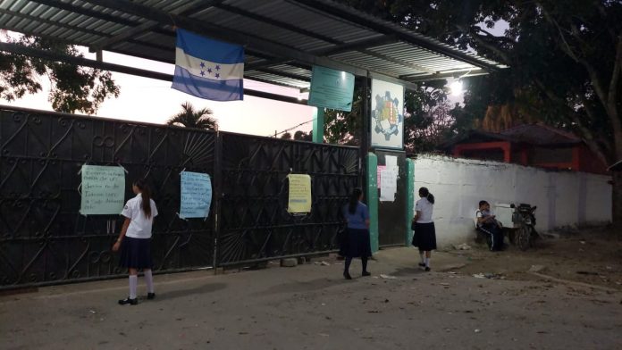 estudiantes del 1 de Mayo