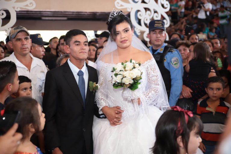 Wendy golpea a Herminio