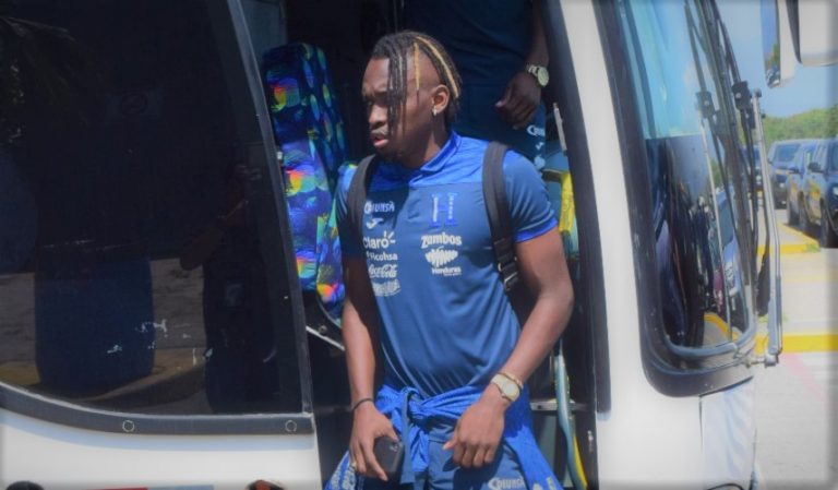 Alberth Elis: «Haremos lo posible por sacar un buen resultado ante Ecuador»