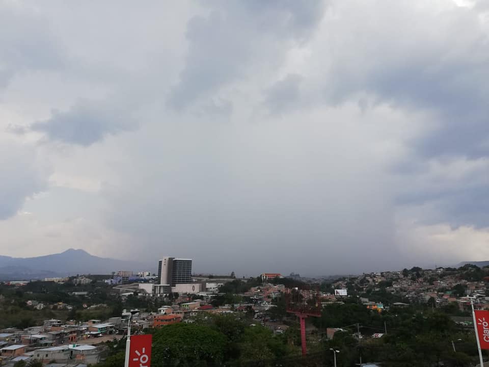 clima de esta tarde