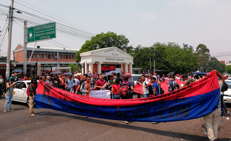 Salud y Educación