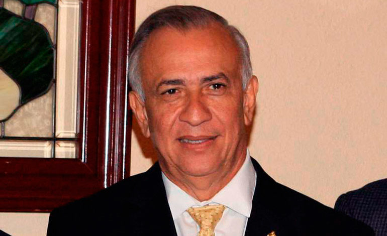 Mauricio Oliva