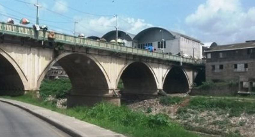 muerto a golpes en puente Carías