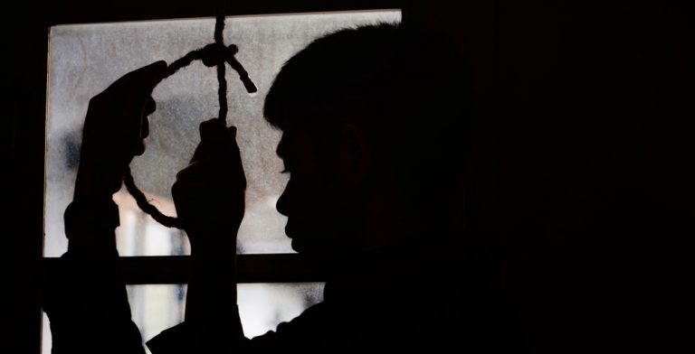 Personas entre 15 y 44 años son quienes más se suicidan: OV-UNAH
