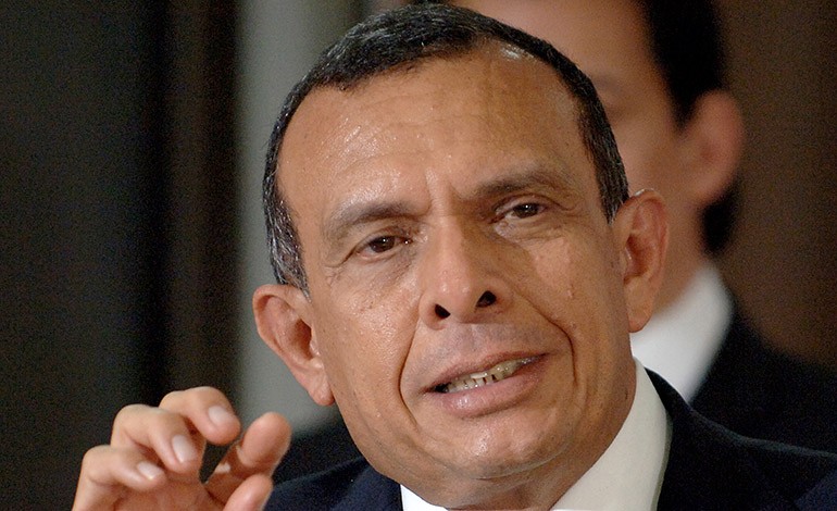 Porfirio Lobo