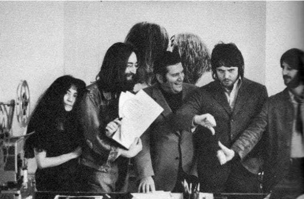 Historia con Música