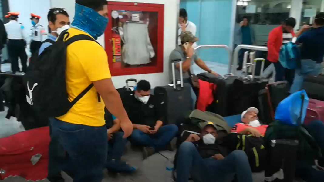 hondureños varados