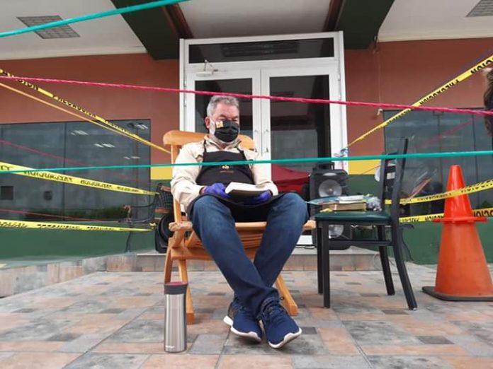 Roberto Contreras
