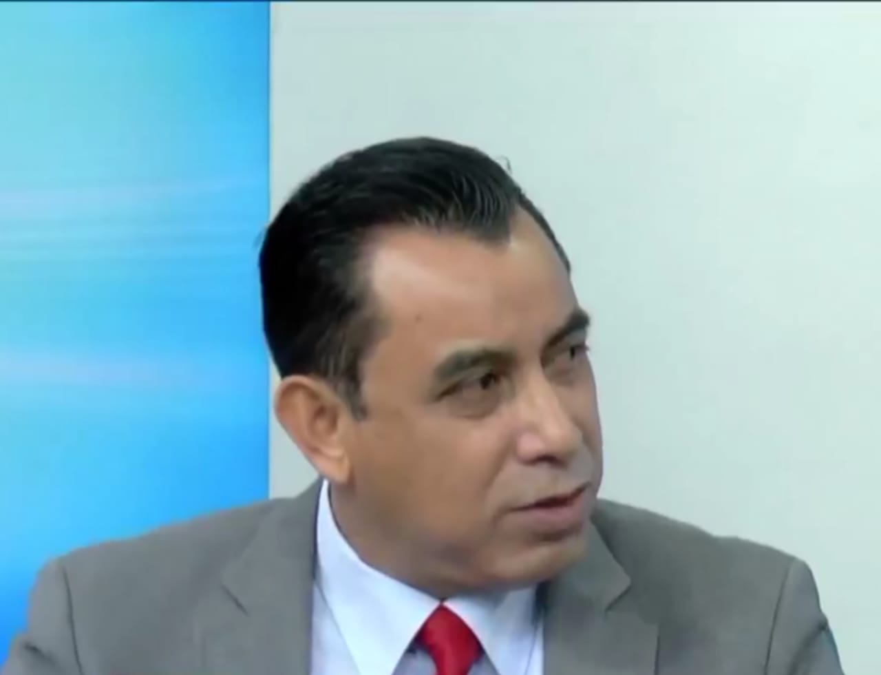Félix Ávila, dotor en Derecho Penal.