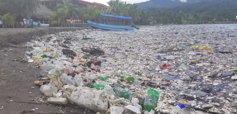 basura en omoa