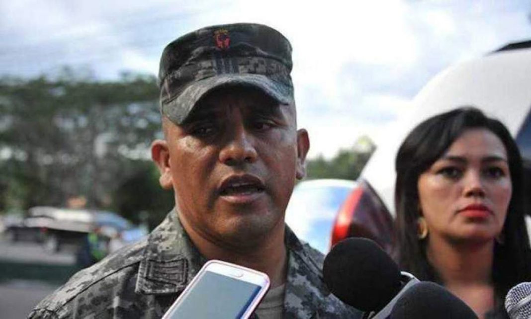 orden de captura excapitán Santos Orellana