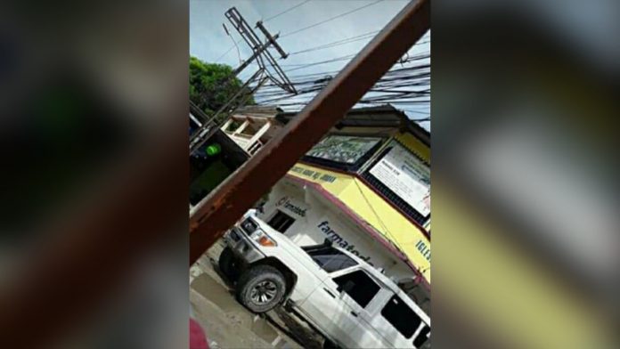 Choloma camioneta robando niños
