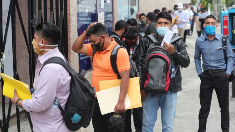 temporada navideña empleos jóvenes