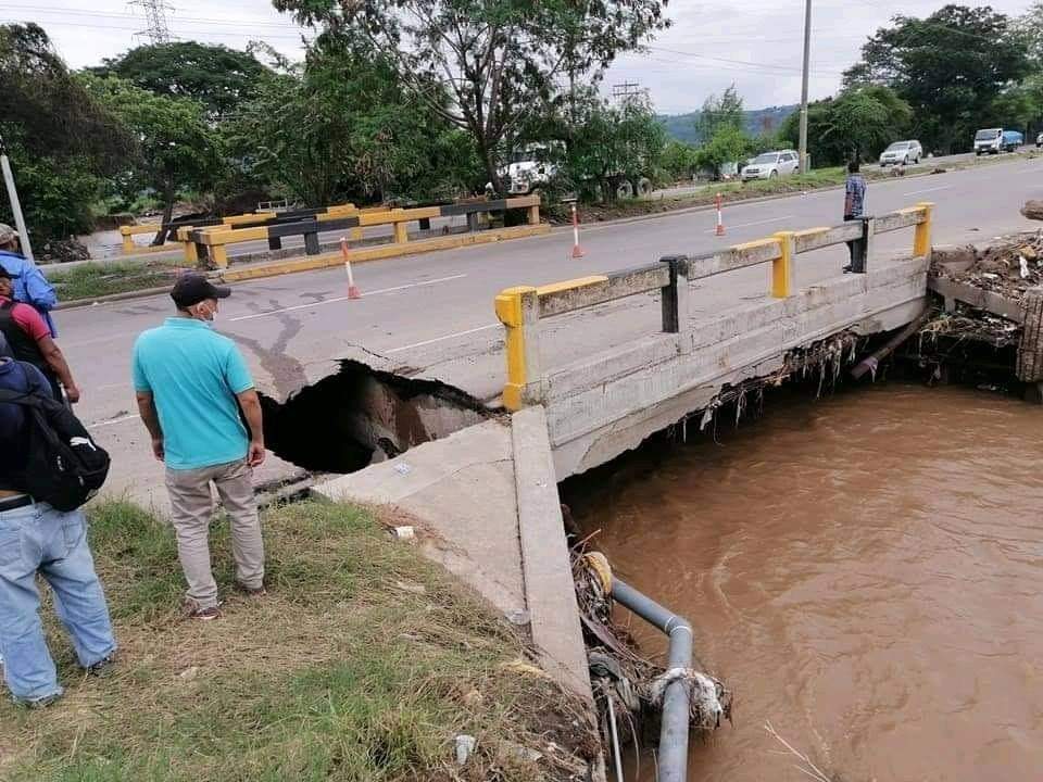 cerrado paso de SPS a Villanueva