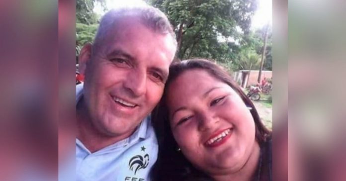 pareja balneario El Paraíso
