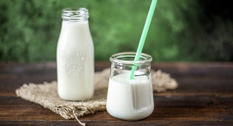 Rusia crea "yogur" contra el COVID