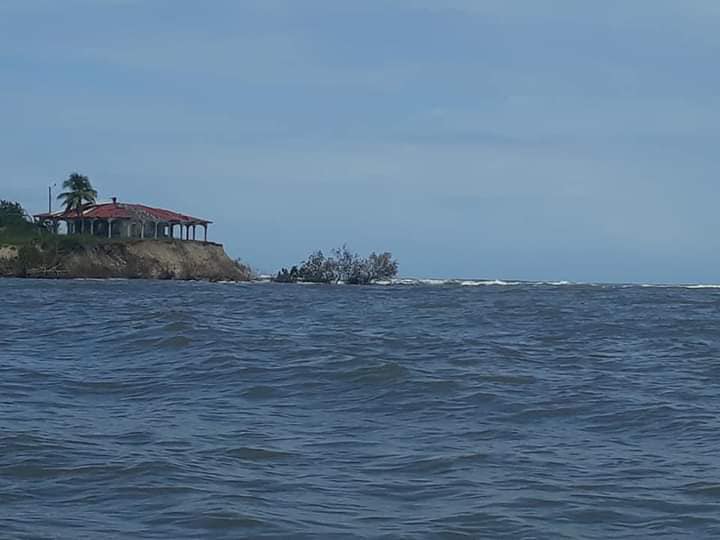 tierra firme Santa Rosa de Aguán Colón