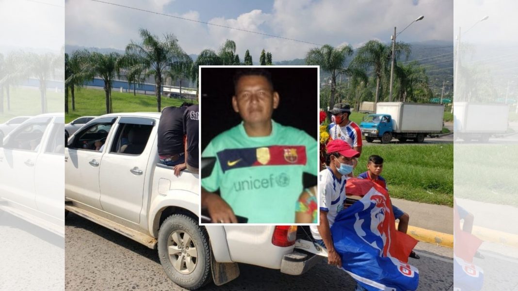 joven en río Blanco