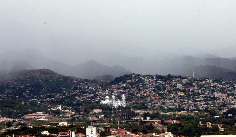 Lluvias leves lunes Honduras